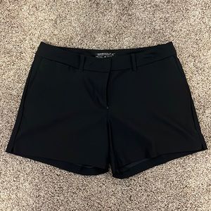 Black Nike Golf Shorts Women’s Size 8